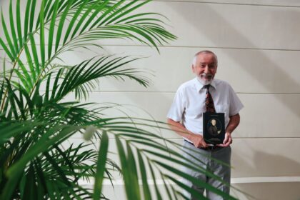 Pedagogas, istorikas, rašytojas, daugiau kaip 25 knygų autorius Juozas Brazauskas jau daugiau nei keturis dešimtmečius formuoja mūsų istorinę atmintį.