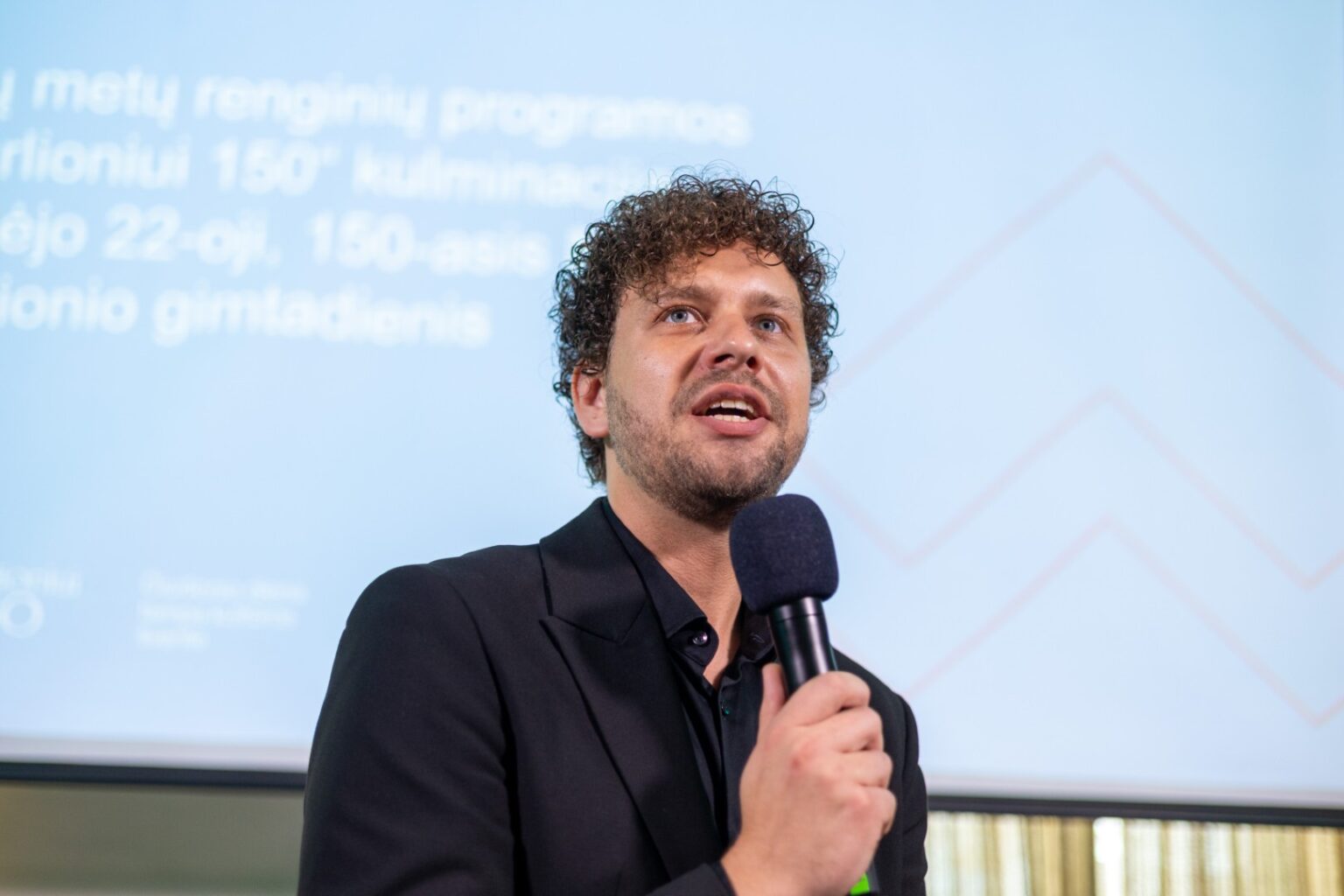 Buvęs atsistatydinusio premjero Gintauto Palucko patarėjas, kompozitorius Matas Drukteinis eis viceministro pareigas Vaidos Aleknavičienės vadovaujamoje Kultūros ministerijoje, sako socialdemokratų partijos pirmininkas Mindaugas Sinkevičius.