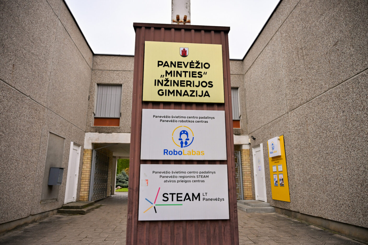 Mažėjantis gimstamumas Panevėžio savivaldybę verčia koreguoti švietimo įstaigų tinklą.