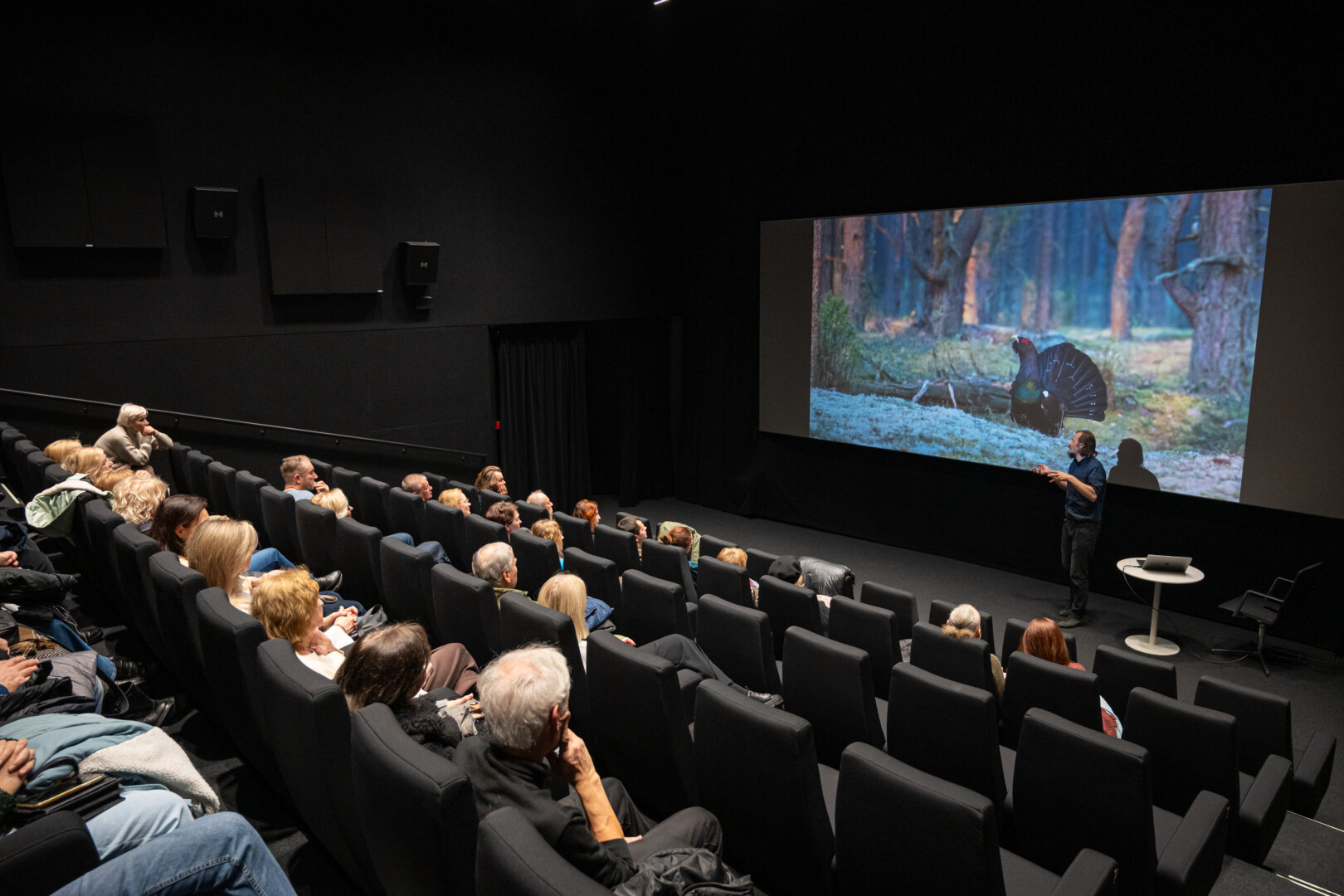 „Stasys Museum“ įrengtoje salėje jau vyksta nekomercinio kino seansai. P. ŽIDONIO nuotr.