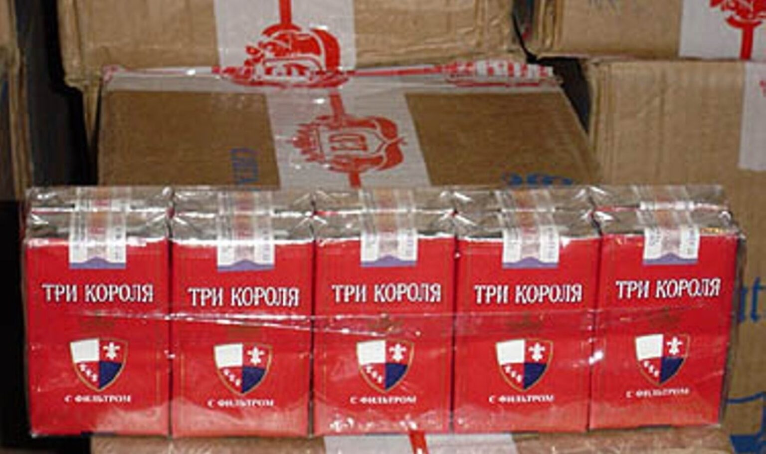 Nelegalios cigarečių rinkos dydis Lietuvoje vienas didžiausių Baltijos regione – antrąjį šių metų ketvirtį jis siekė 26,7 proc., rodo bendrovės „Nielsen“ atlikto tuščių pakelių tyrimo duomenys.