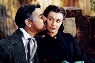 Šiandien Vivjen Li tebėra viena didžiųjų XX a. kino ir teatro legendų – moteris, kurią pasaulis iki šiol vadina trapiąja gražuole.