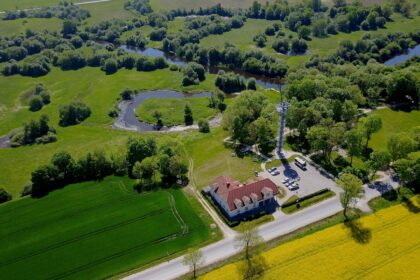 Nors Panevėžio rajonas turi išskirtinį kraštovaizdį ir ne vieną potencialų traukos objektą, šis kraštas negali pasigirti išvystyta turizmo infrastruktūra.