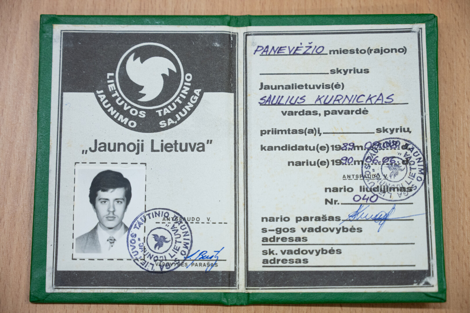 „Jaunajai Lietuvai“ duotą priesaiką panevėžiečiui primena iki šių dienų išsaugotas nario pažymėjimas. P. ŽIDONIO nuotr.