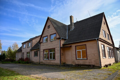 Buvusi Skaistgirių mokykla ir teritorija šalia jos jau parduotos.