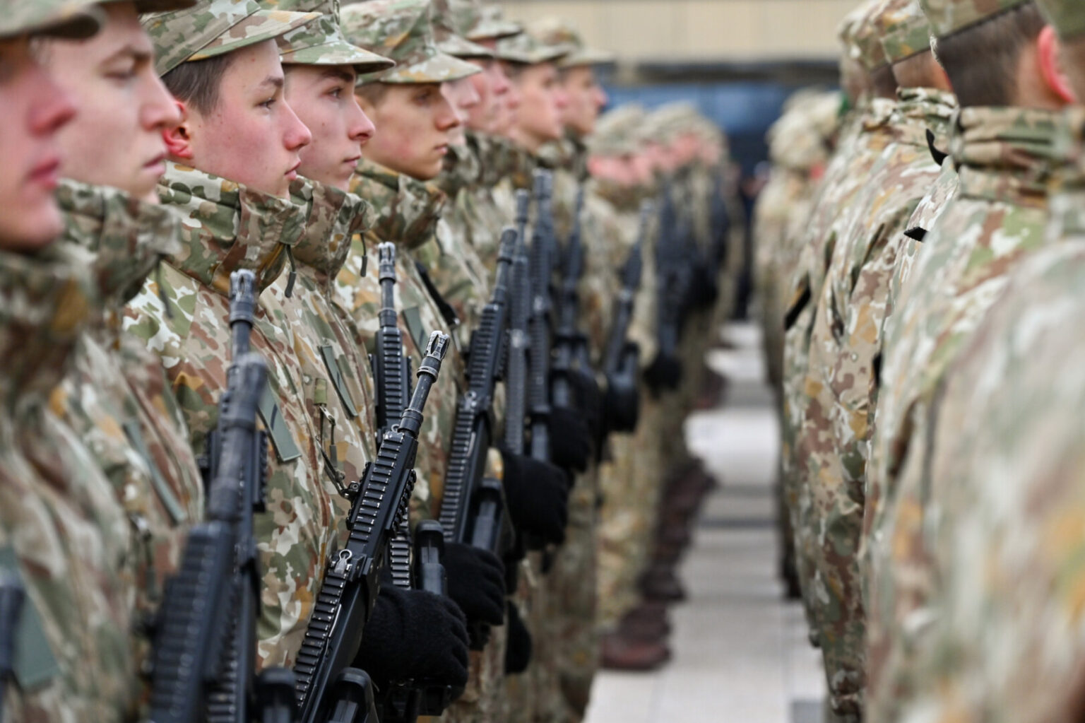 Lietuva 2026–2027 metais į tarptautines siųs iki 412 Lietuvos karių ir civilių krašto apsaugos sistemos tarnautojų.