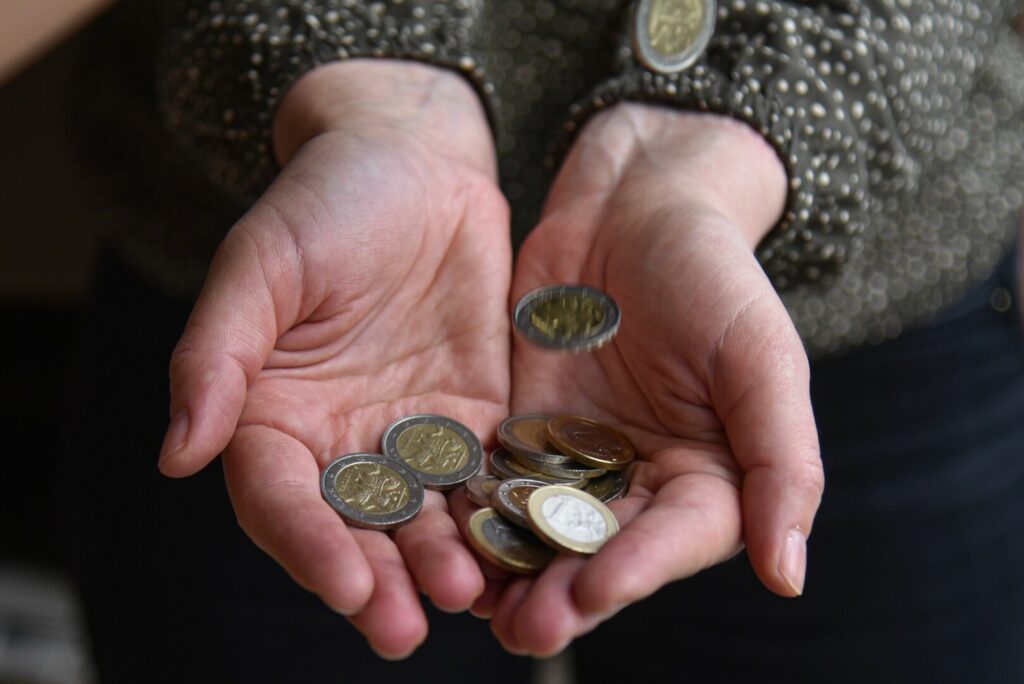 Daugiau nei pusė Lietuvos gyventojų labiausiai bijo atsidurti sunkios ligos situacijoje bei benamystėje, rodo Lietuvos Carito užsakymu atlikta reprezentatyvi apklausa.