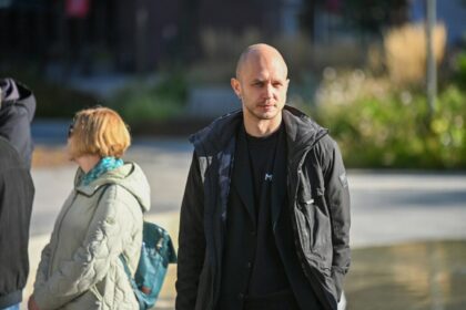 Panevėžio kultūros bendruomenę šią savaitę pasiekė netikėta žinia: antrąją kadenciją vos įpusėjęs teatro „Menas“ direktorius Anupras JUCIUS laimėjo konkursą vadovauti Kultūros ministerijai pavaldžiam Klaipėdos dramos teatrui.