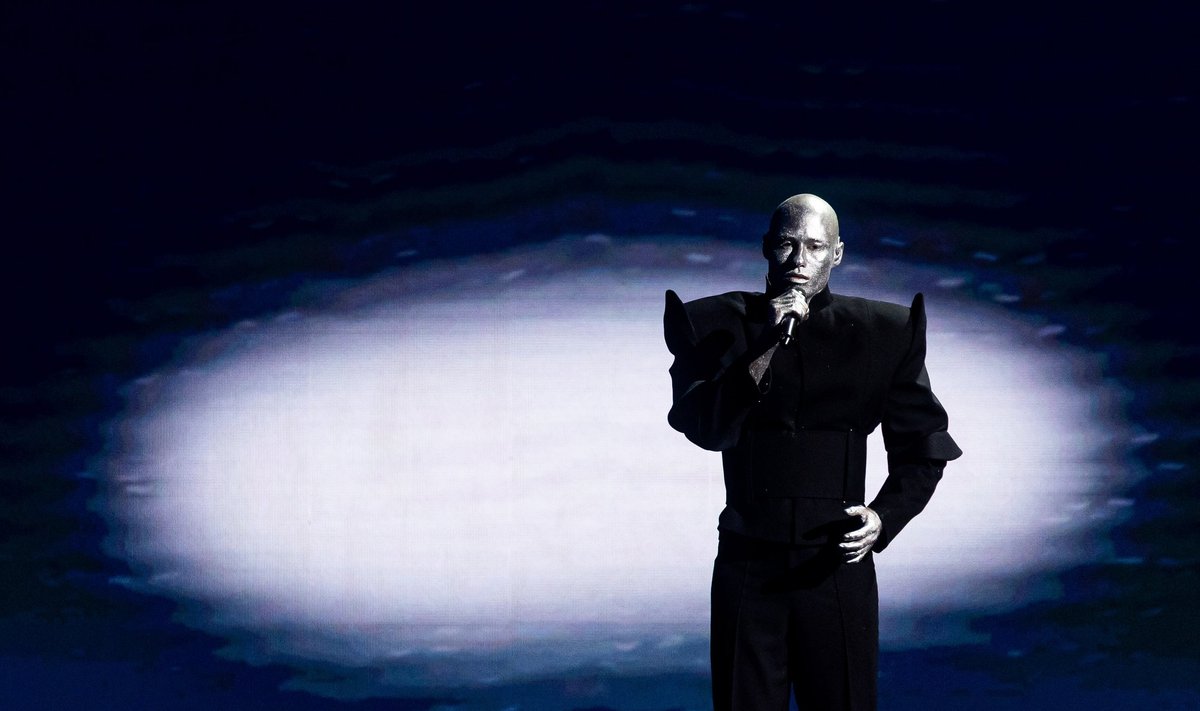 Po įtemptos kovos Lietuva išsirinko savo atstovą didžiojoje „Eurovizijoje“ – gegužę į Vieną keliaus daugiausiai palaikymo šį vakarą sulaukęs Lion Ceccah su daina „Solo Quiero Más“.