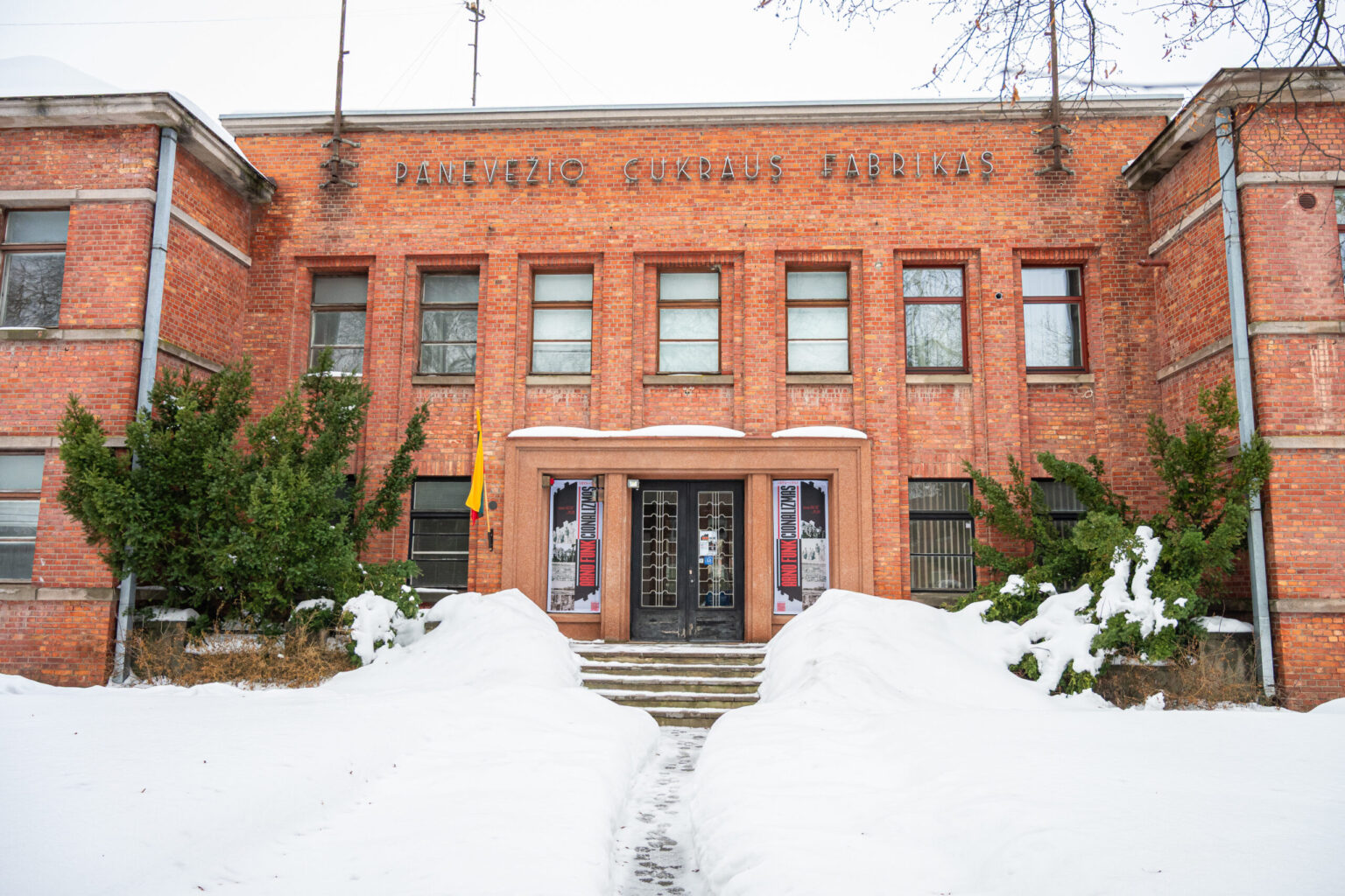 Panevėžio cukraus fabrikas – su savo architektūrine elegancija, su paslaptimis, su žmonių prisiminimais – buvo ne šiaip gamykla, o pažangos ir europietiškos inžinerinės minties ženklas.