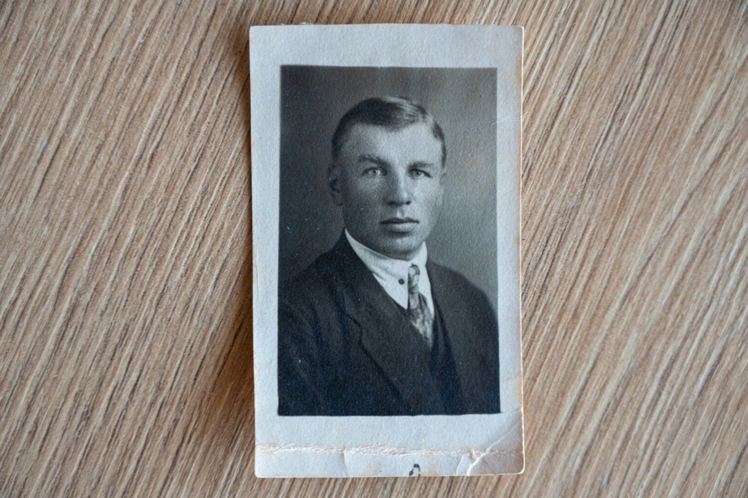 Paieškos, kas gi buvo tas pirmasis „Panevėžio balso“ redaktorius Stasys Liutkevičius, rezultatai tapo tikra sensacija miesto ir jo spaudos istorija besidomintiesiems. D. ARMONIENĖS ASMENINIO ALBUMO nuotr.