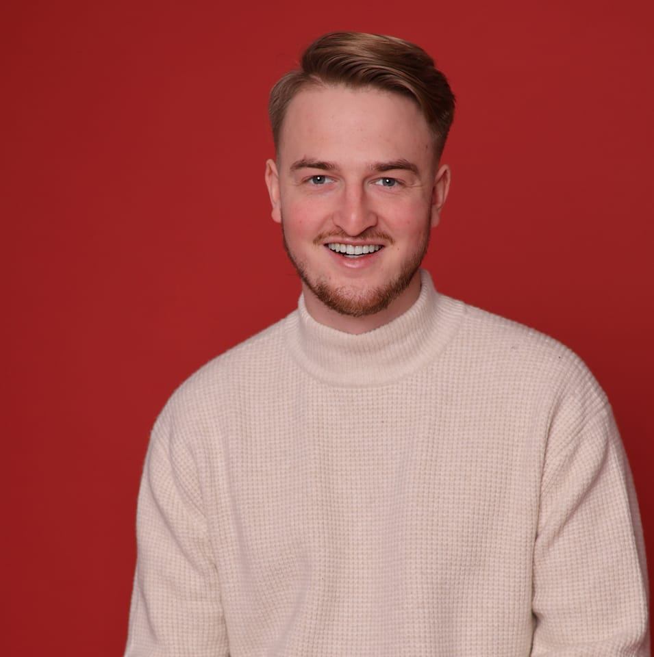 No photo description available.