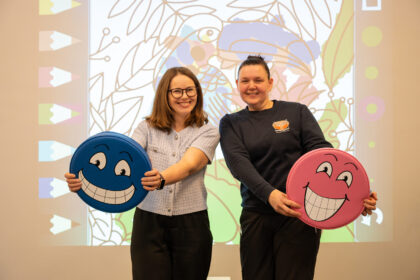 Šylant orams, Smilgių gimnazijos kieme kartais pirmiausia pasigirsta ne skambutis į pamoką, o motociklo gausmas.