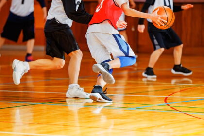 Nuo rugsėjo bendrojo ugdymo mokyklos galės steigti specialias sportininkų klases. Tokią tvarką šią savaitę patvirtino Švietimo, mokslo ir sporto ministerija (ŠMSM).