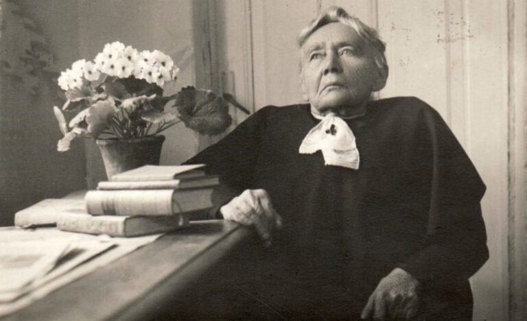 Siekdama prasmingai paminėti 165-ąsias iškilios rašytojos, filantropės, visuomenininkės Gabrielės Petkevičaitės-Bitės gimimo metines, Panevėžio apskrities Gabrielės Petkevičaitės-Bitės viešoji biblioteka rudenį skaitytojams pristatys naują grafinę novelę.