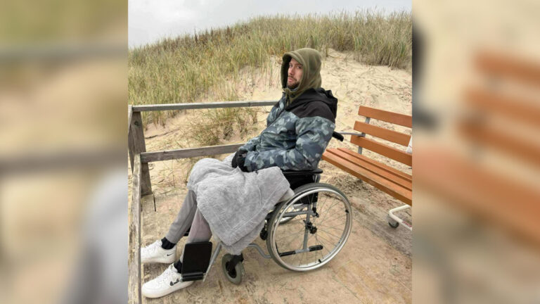 Kartais gyvenimą pakeičia viena vienintelė akimirka.