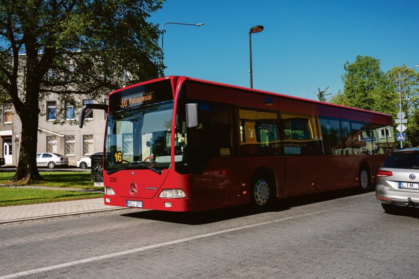 Per pačius vasaros karščius kelionė autobusu iš sostinės keleiviams virto tikru pragaru.